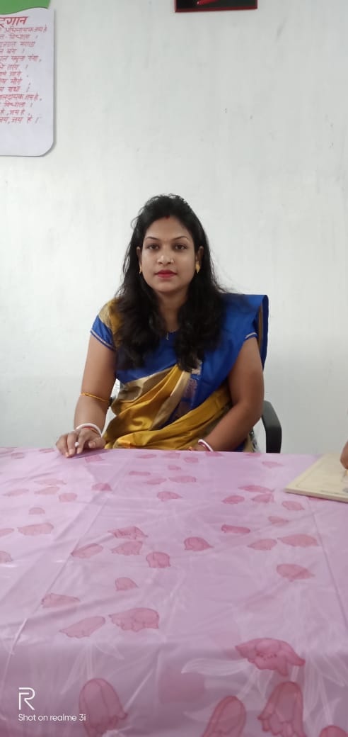 Ms. Devjani Dhanuria Dr. Girish Chandra Varma